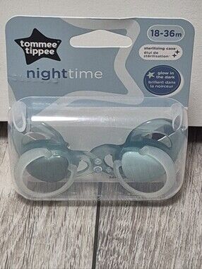 Tommee Tippee Nighttime Glow in the Dark Pacifier BPA Free 2 pack 18-36 months.